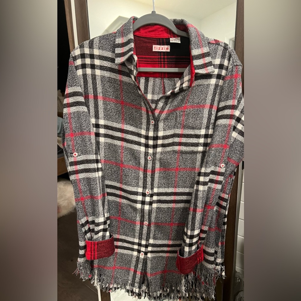 Tizzie plaid/fringed shirt